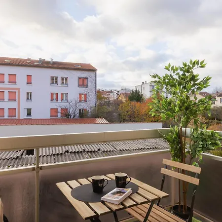 Appartement Meuble Wifi/balcon/parking